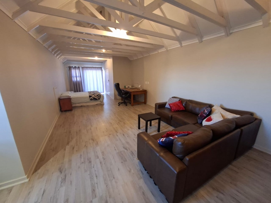 4 Bedroom Property for Sale in Lilyvale S H Free State